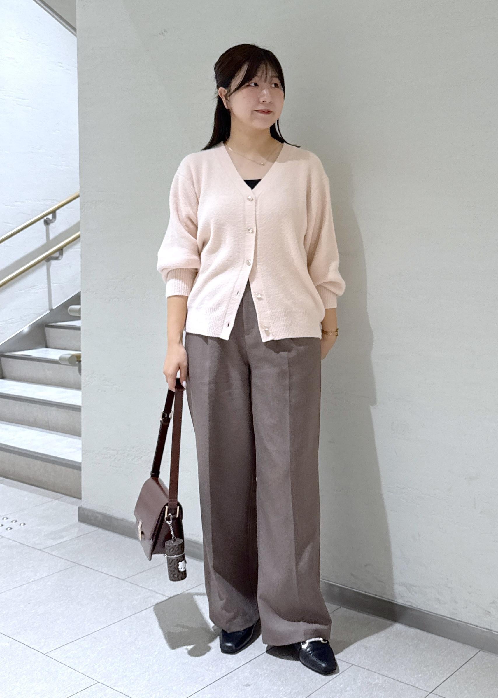 ROPE' PICNICの【新色追加】スフレニットシリーズ 変形メタルボタンミドル丈カーディガン/イージーケア・リンクコーデを使ったコーディネートを紹介します。｜Rakuten Fashion(楽天ファッション／旧楽天ブランドアベニュー)6402067