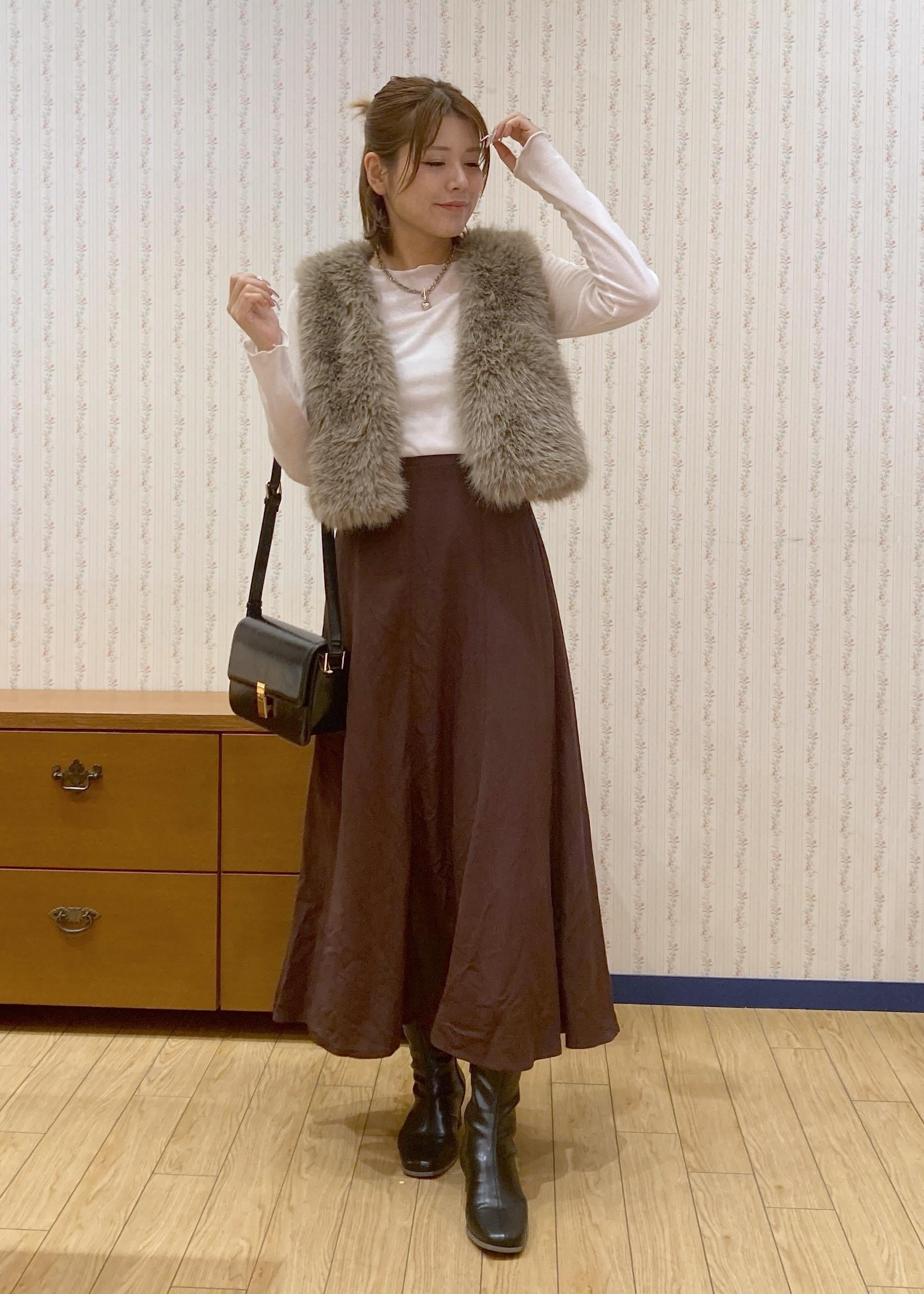 ROPE' PICNICのラメシアーリブカットソーを使ったコーディネートを紹介します。｜Rakuten Fashion(楽天ファッション／旧楽天ブランドアベニュー)6402071