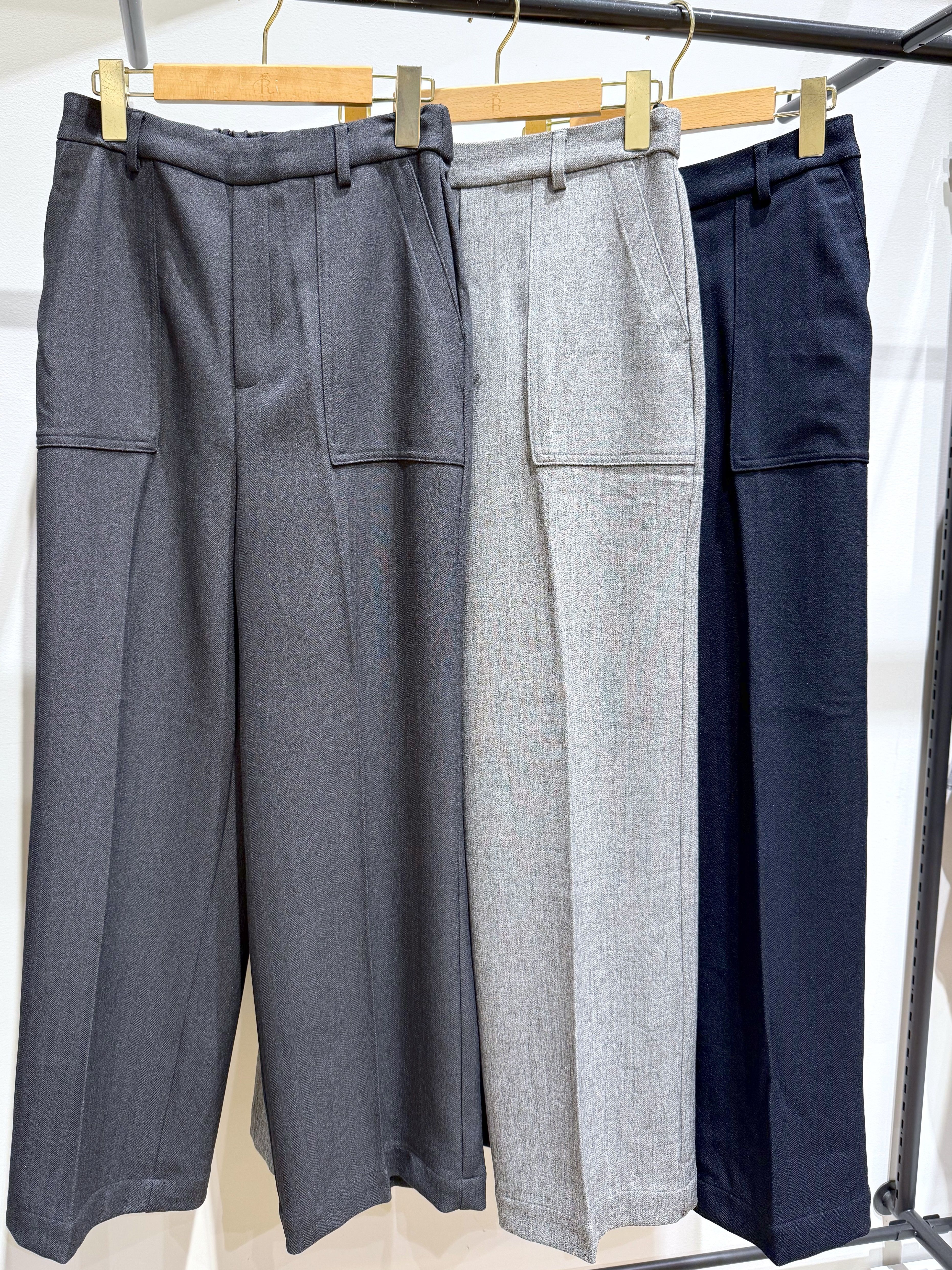 ROPE' PICNICのベイカーワイドパンツ/通勤対応を使ったコーディネートを紹介します。｜Rakuten Fashion(楽天ファッション／旧楽天ブランドアベニュー)6402116