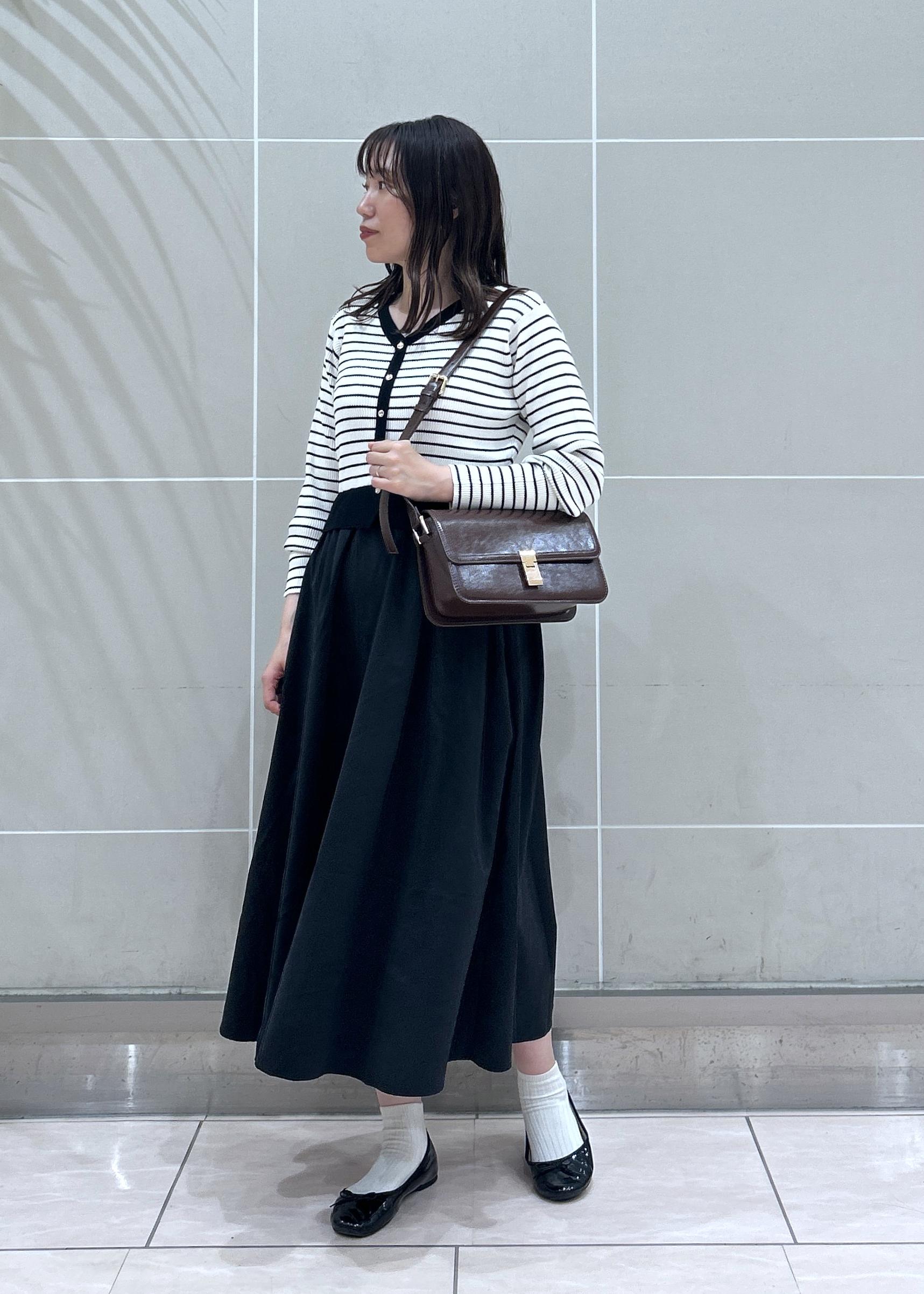 ROPE' PICNICの【新色追加】メタル釦ドッキングワンピースを使ったコーディネートを紹介します。｜Rakuten Fashion(楽天ファッション／旧楽天ブランドアベニュー)6402168