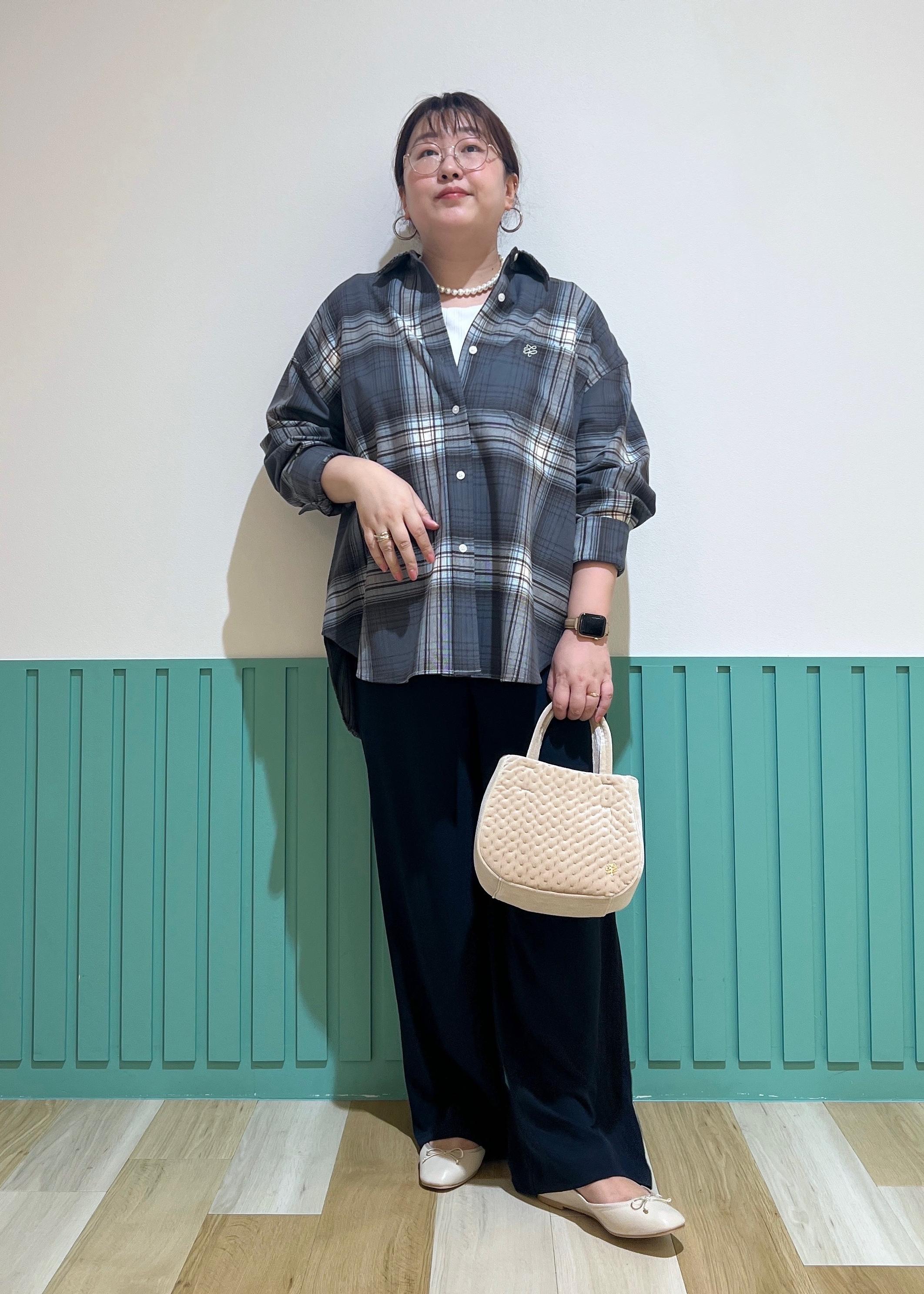 ROPE' PICNICのジョガーイージーワイドパンツ/セットアップ対応を使ったコーディネートを紹介します。｜Rakuten Fashion(楽天ファッション／旧楽天ブランドアベニュー)6403268