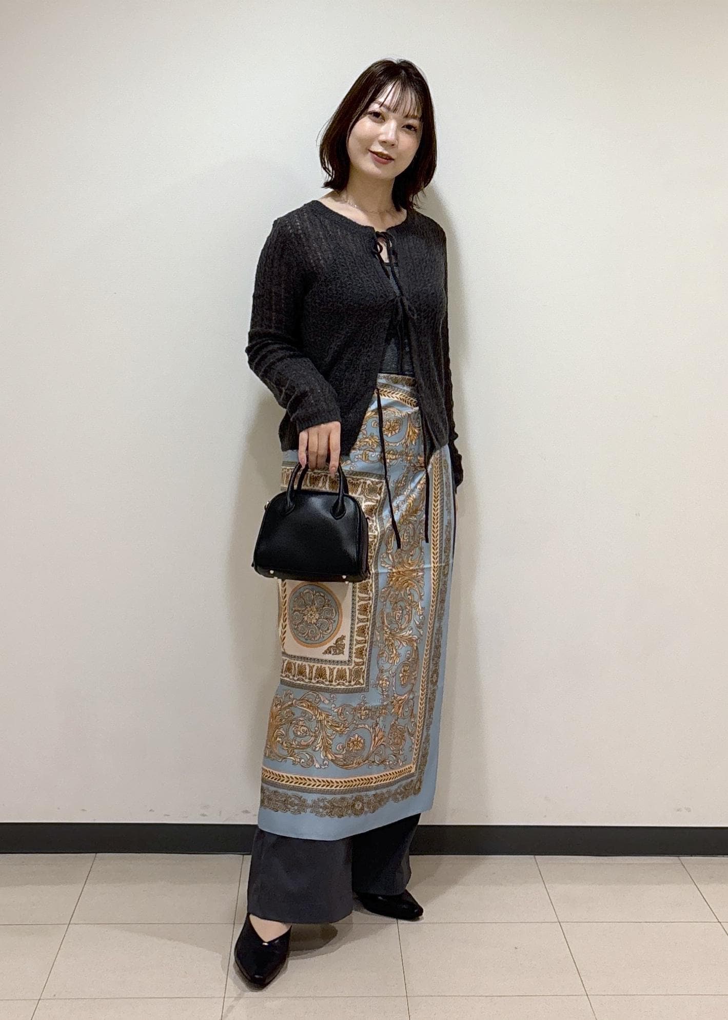 ROPE' PICNICの90*90 アソートビンテージライクパターンスカーフを使ったコーディネートを紹介します。｜Rakuten Fashion(楽天ファッション／旧楽天ブランドアベニュー)6403294