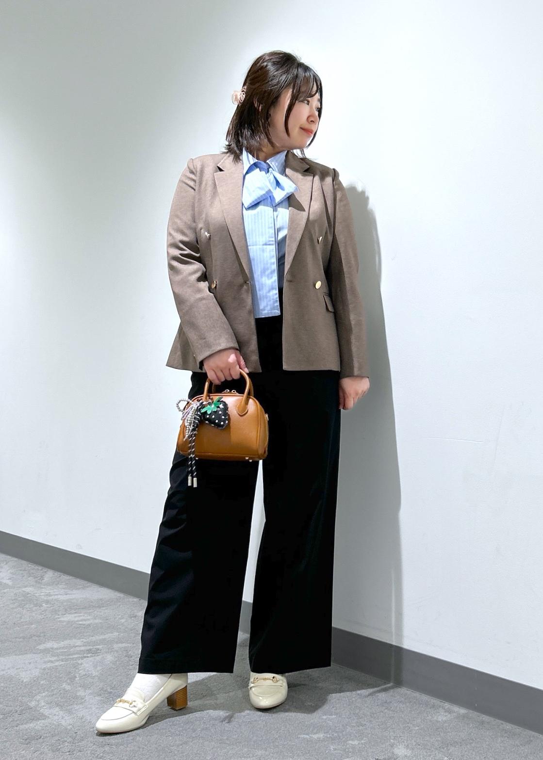 ROPE' PICNICのレディハンサムシリーズ ウールライク金ボタンジャケット(半裏地)/セットアップ・通勤対応を使ったコーディネートを紹介します。｜Rakuten Fashion(楽天ファッション／旧楽天ブランドアベニュー)6403299