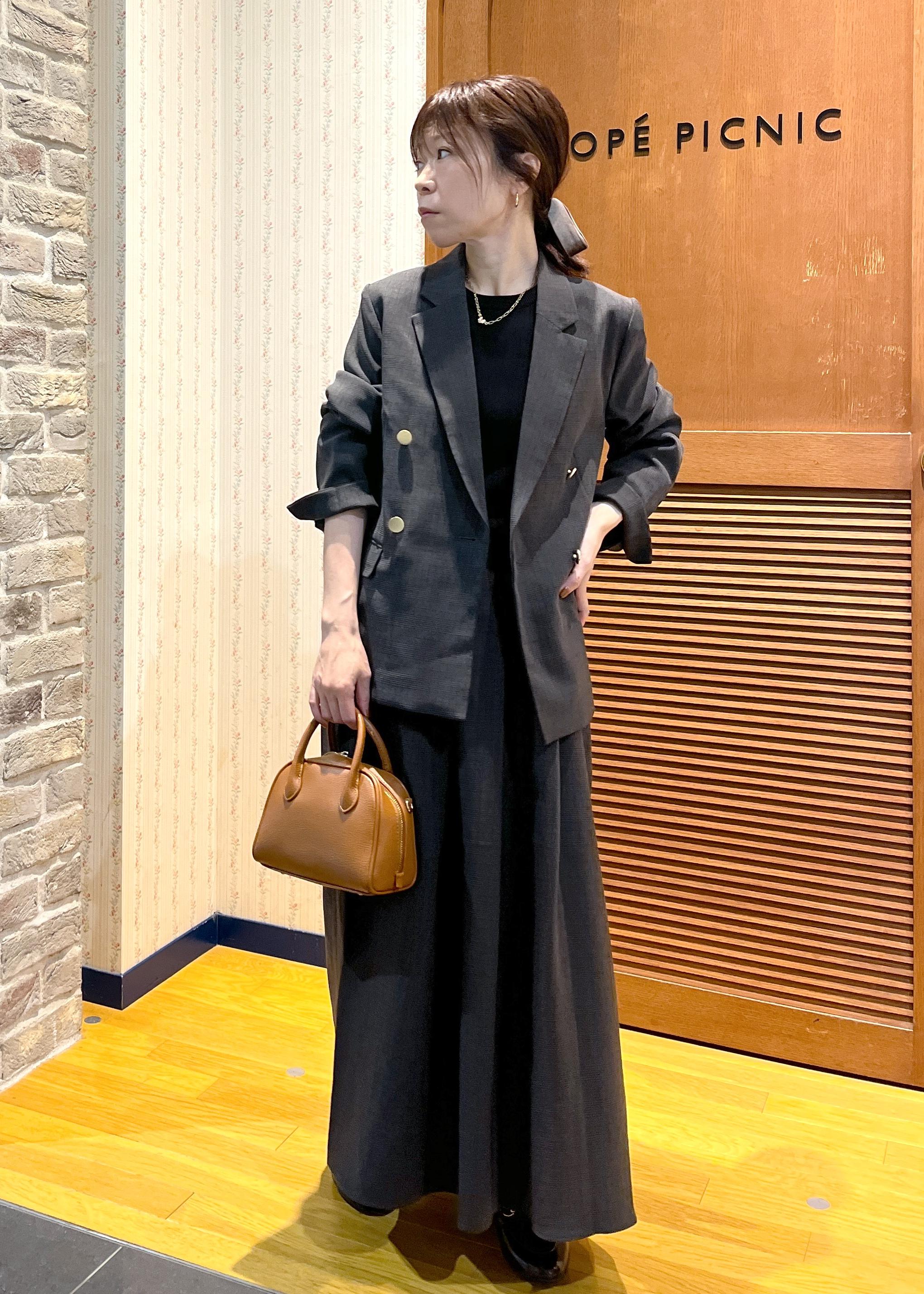 ROPE' PICNICのレディハンサムシリーズ ウールライク金ボタンジャケット(半裏地)/セットアップ・通勤対応を使ったコーディネートを紹介します。｜Rakuten Fashion(楽天ファッション／旧楽天ブランドアベニュー)6403314