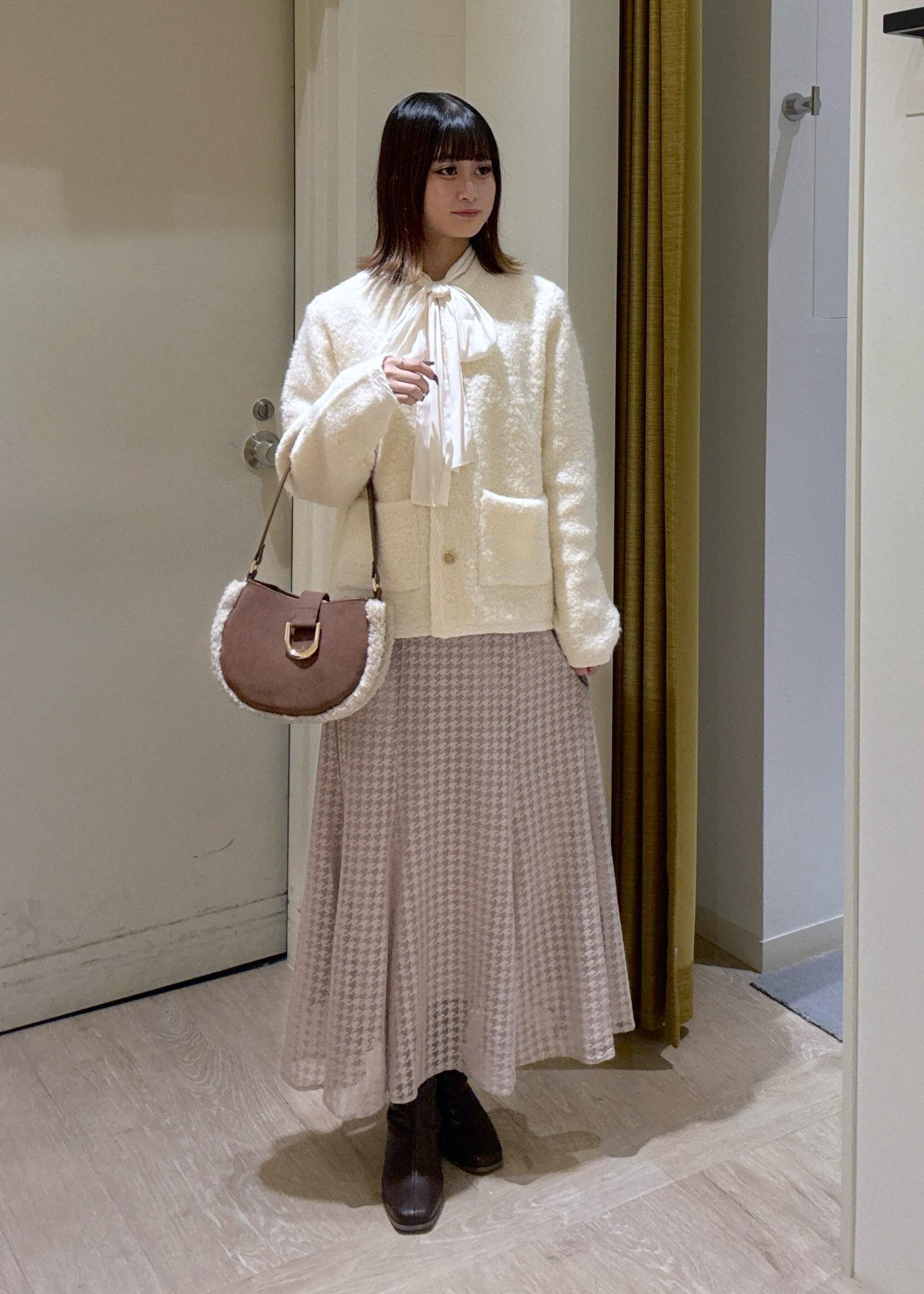 ROPE' PICNICのループ編みニットカーディガンを使ったコーディネートを紹介します。｜Rakuten Fashion(楽天ファッション／旧楽天ブランドアベニュー)6407415