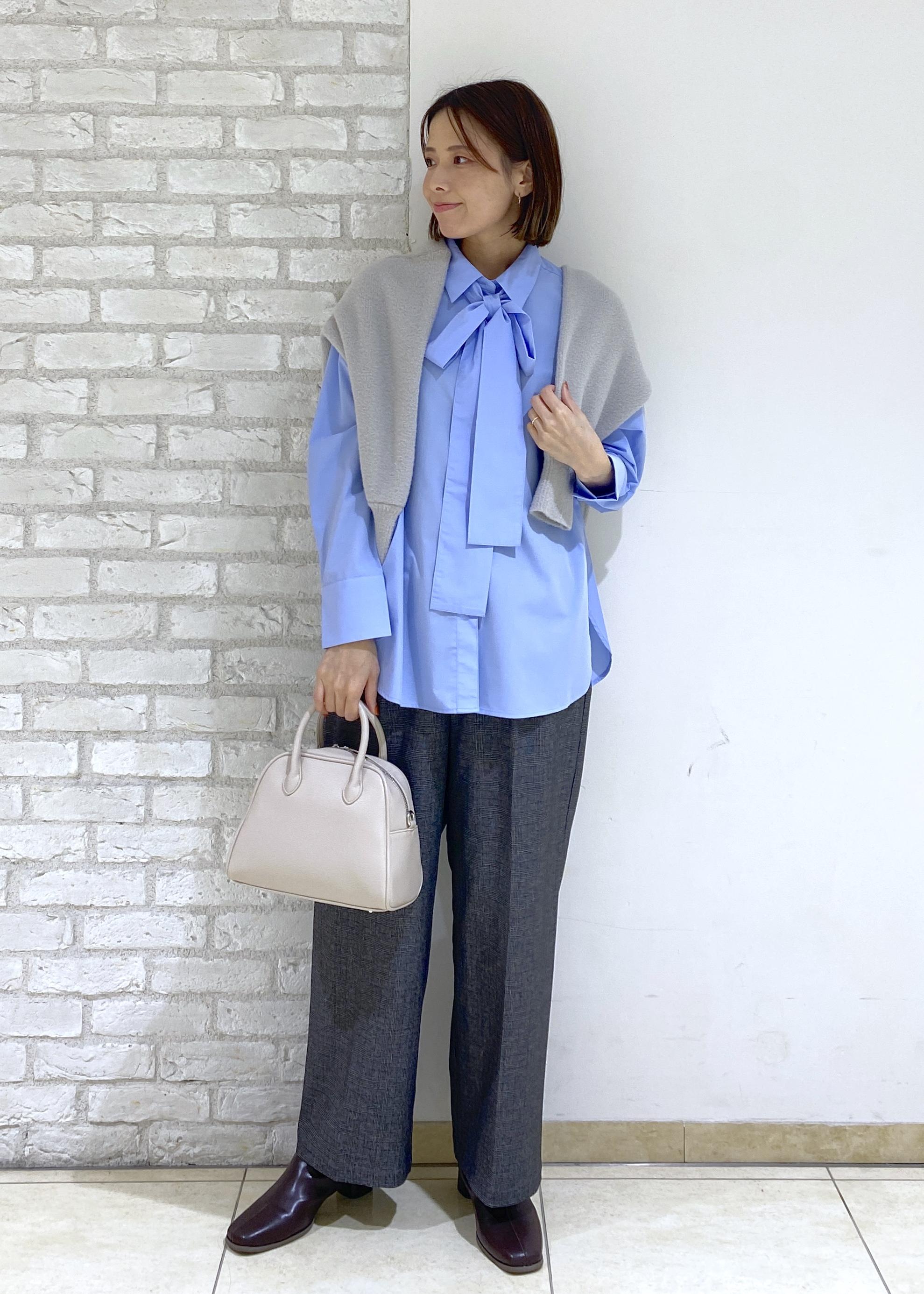 ROPE' PICNICの【防シワ】ボウタイ付きレギュラーシャツを使ったコーディネートを紹介します。｜Rakuten Fashion(楽天ファッション／旧楽天ブランドアベニュー)6407407