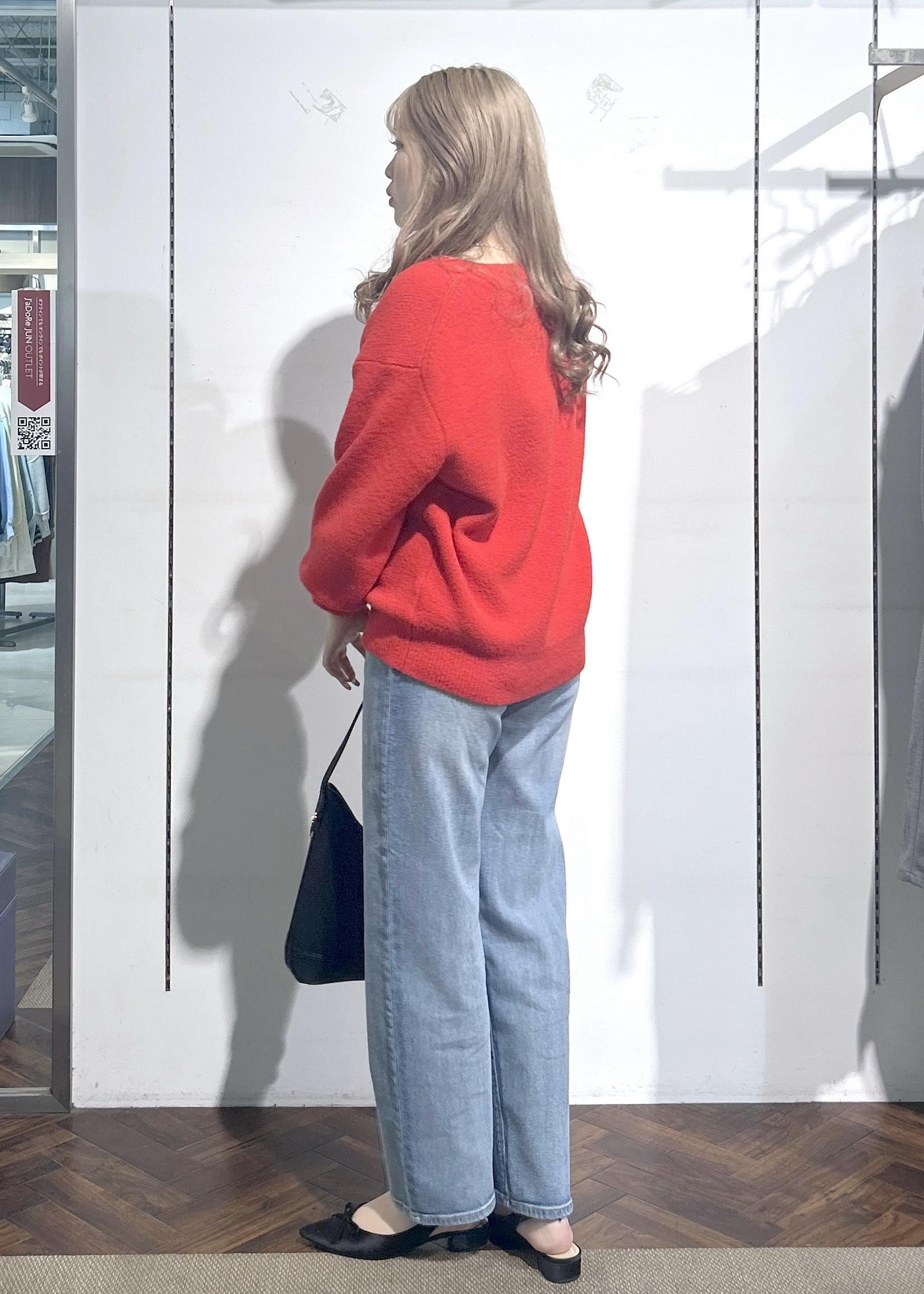 ROPE' PICNICの【ウエスト革命デニム】ウエストシェイプハイライズマムジーンズを使ったコーディネートを紹介します。｜Rakuten Fashion(楽天ファッション／旧楽天ブランドアベニュー)6407499