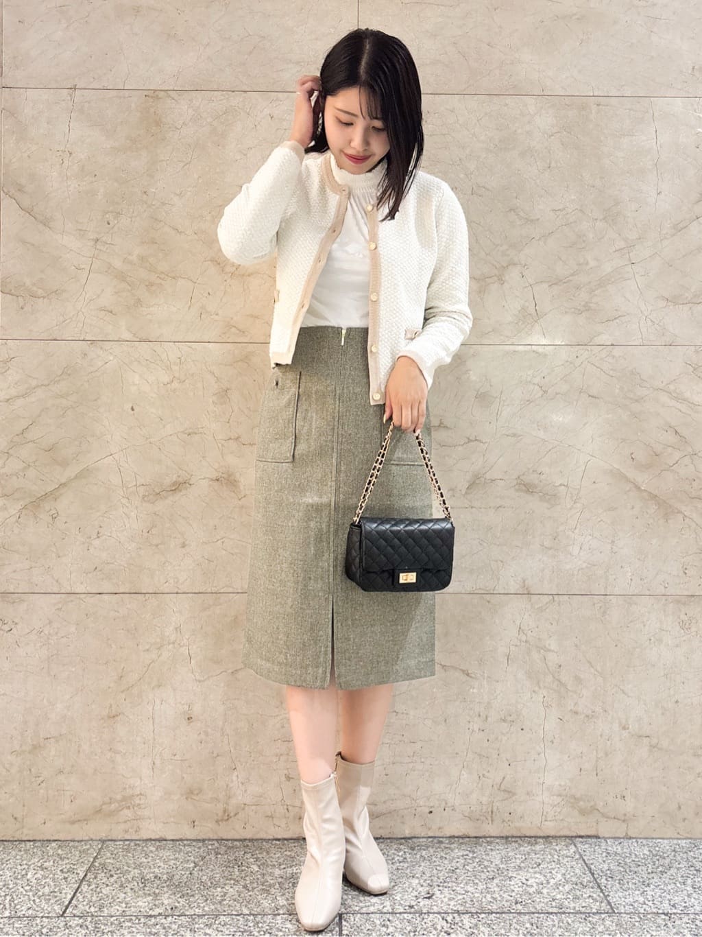 indexのミックスヤーンクルーカーディガン【洗濯機OK】を使った