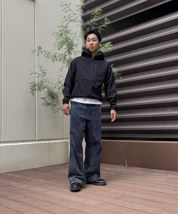 BEAMS HEARTの撥水 フィルム フーディーを使ったコーディネートを紹介します。｜Rakuten Fashion(楽天ファッション／旧楽天ブランドアベニュー)6317702