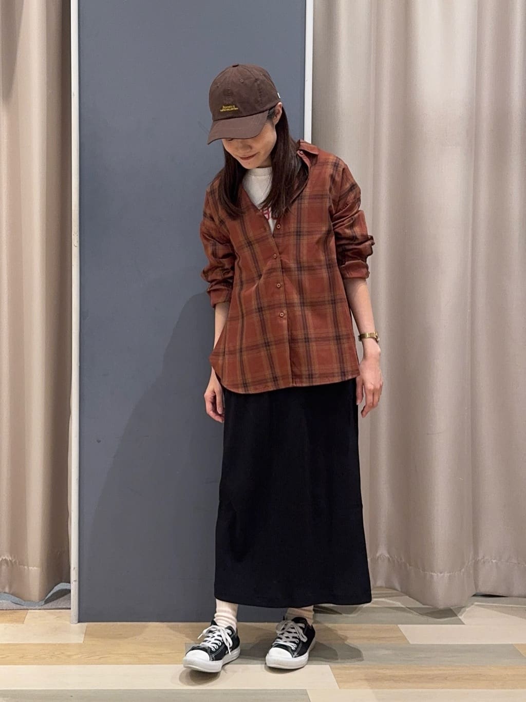 AMERICAN HOLICのイージーケアチェックシャツ【360°着こなしシャツ】を使ったコーディネートを紹介します。｜Rakuten Fashion(楽天ファッション／旧楽天ブランドアベニュー)6319784
