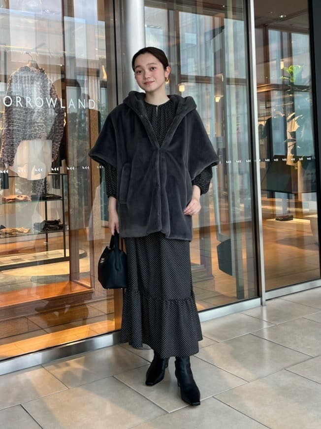 TOMORROWLAND | スムースファー フーディーポンチョ | Rakuten Fashion