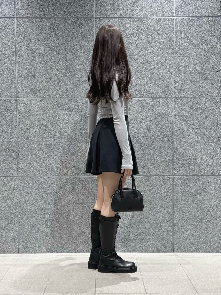 CHARLES & KEITH | Darian ダリアン レースアップバックルロングブーツ