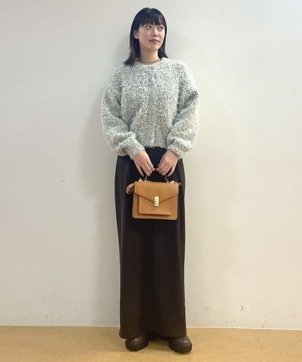 BEAMS HEARTのリボン * ノットヤーン カーディガン 25AW 秋 レディース 長袖 オーバーサイズを使ったコーディネートを紹介します。｜Rakuten Fashion(楽天ファッション／旧楽天ブランドアベニュー)6328160