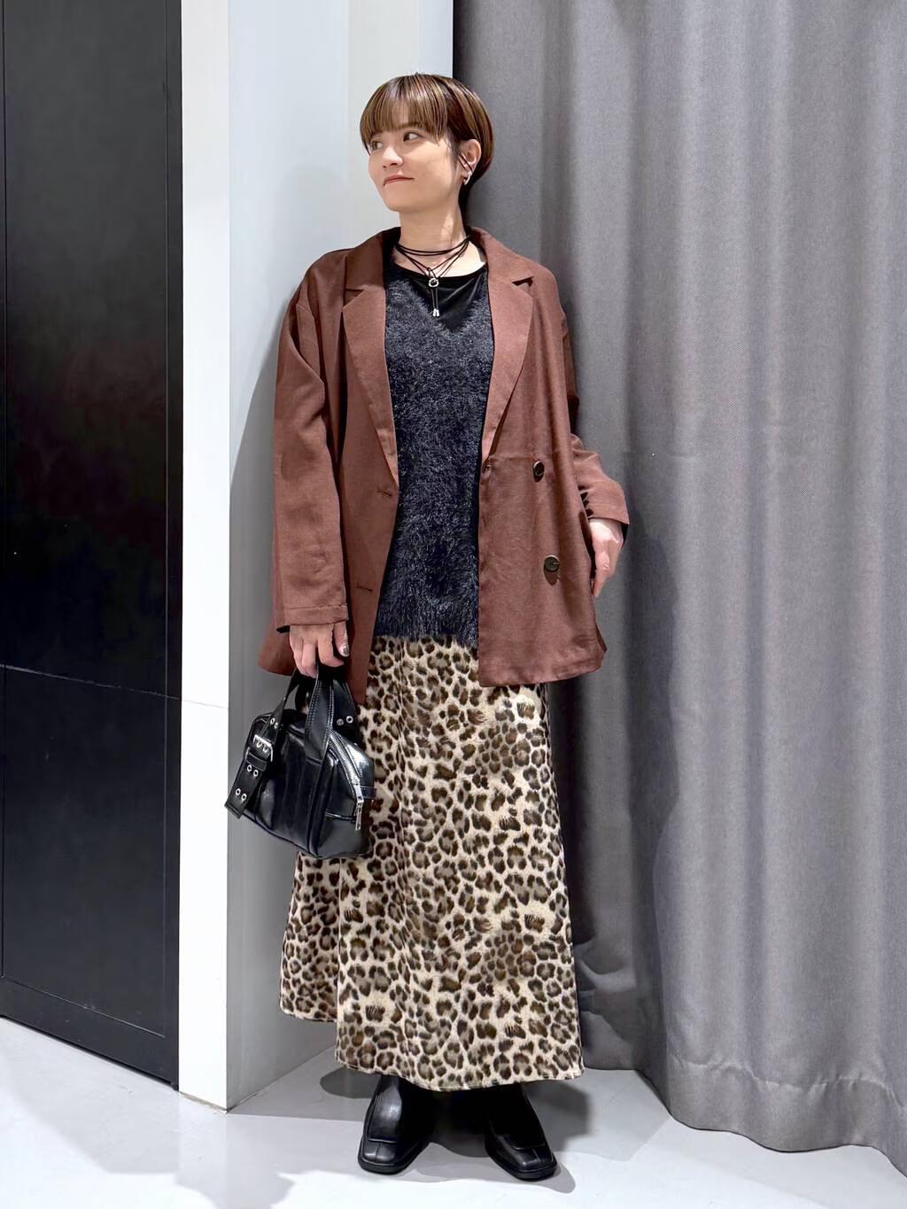 LAKOLEのダブルテーラードジャケットを使ったコーディネートを紹介します。｜Rakuten Fashion(楽天ファッション／旧楽天ブランドアベニュー)6328221