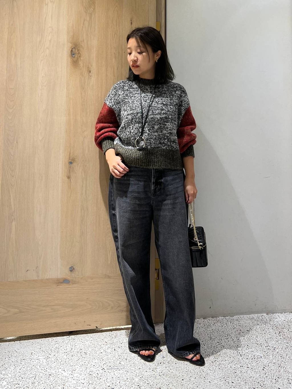Curensologyの<&RC>ワイドルーズデニムパンツを使ったコーディネートを紹介します。｜Rakuten Fashion(楽天ファッション／旧楽天ブランドアベニュー)6328443