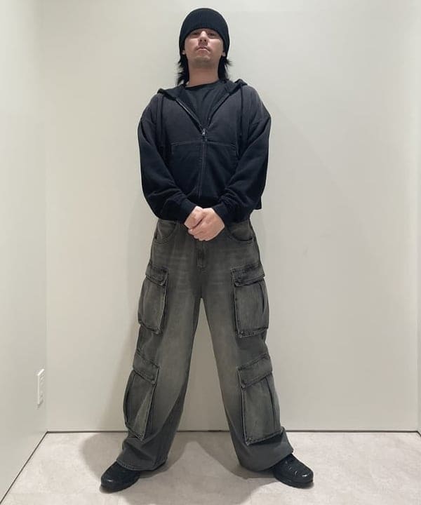 BEAMS HEARTのGMS 裏毛 ジップ パーカーを使ったコーディネートを紹介します。｜Rakuten Fashion(楽天ファッション／旧楽天ブランドアベニュー)6330182