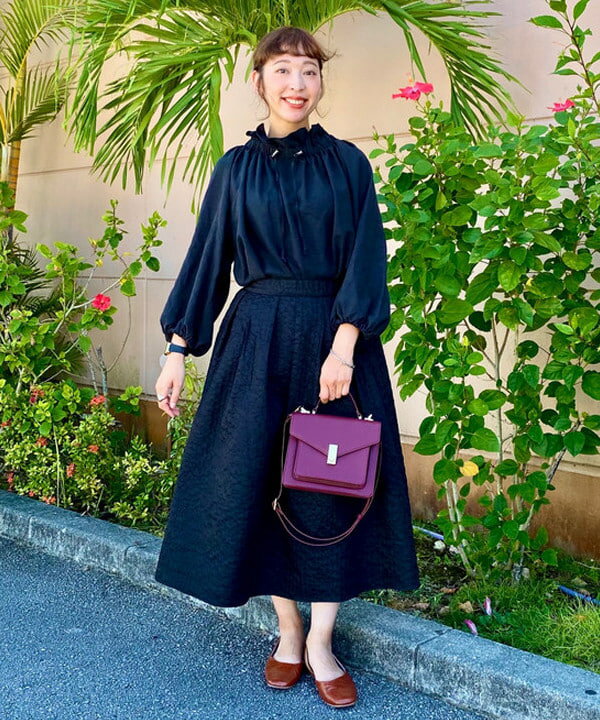 BEAMS HEARTの襟 フリル ギャザー ブラウスを使ったコーディネートを紹介します。｜Rakuten Fashion(楽天ファッション／旧楽天ブランドアベニュー)6330199