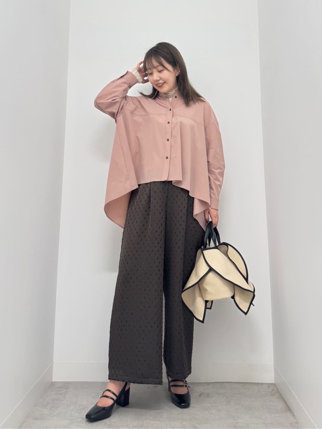 Vinのウェーブハイネックメロウシアートップスを使ったコーディネートを紹介します。｜Rakuten Fashion(楽天ファッション／旧楽天ブランドアベニュー)6331169