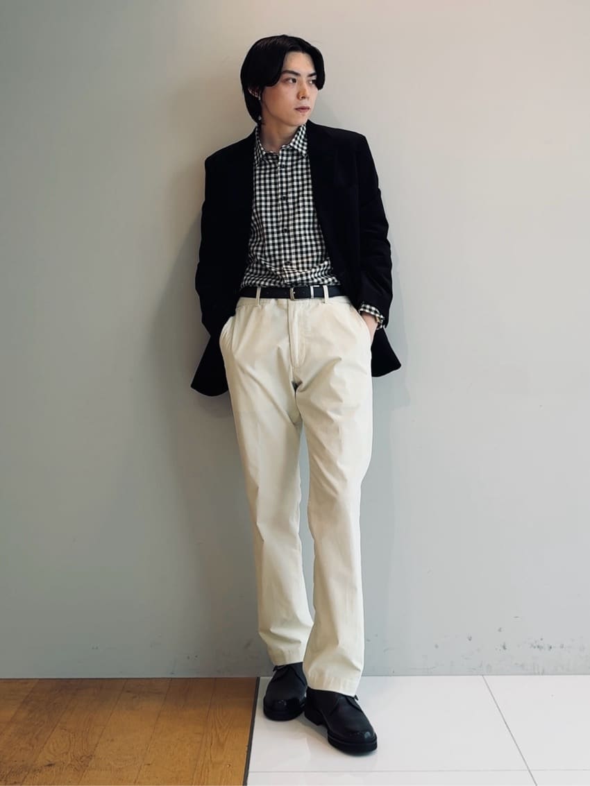 TAKEO KIKUCHIの【Sサイズ~】ストレッチコーデュロイ ジャケットを使ったコーディネートを紹介します。｜Rakuten Fashion(楽天ファッション／旧楽天ブランドアベニュー)6331712