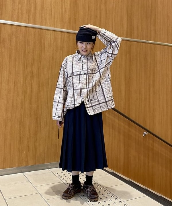 BEAMS HEARTのプリーツ ミディ スカートを使ったコーディネートを紹介します。｜Rakuten Fashion(楽天ファッション／旧楽天ブランドアベニュー)6332169
