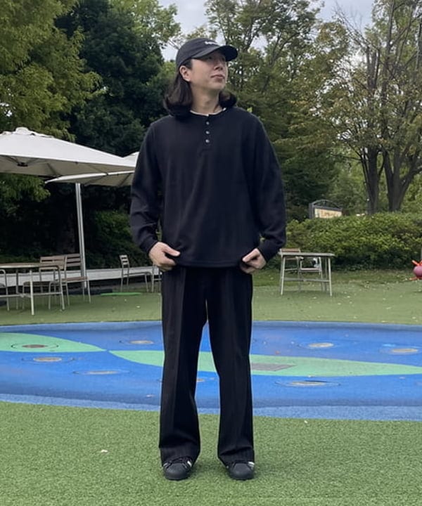 BEAMS HEARTのサカリバ フェイク レイヤード ヘンリーネック ロングスリーブ Tシャツを使ったコーディネートを紹介します。｜Rakuten Fashion(楽天ファッション／旧楽天ブランドアベニュー)6333994