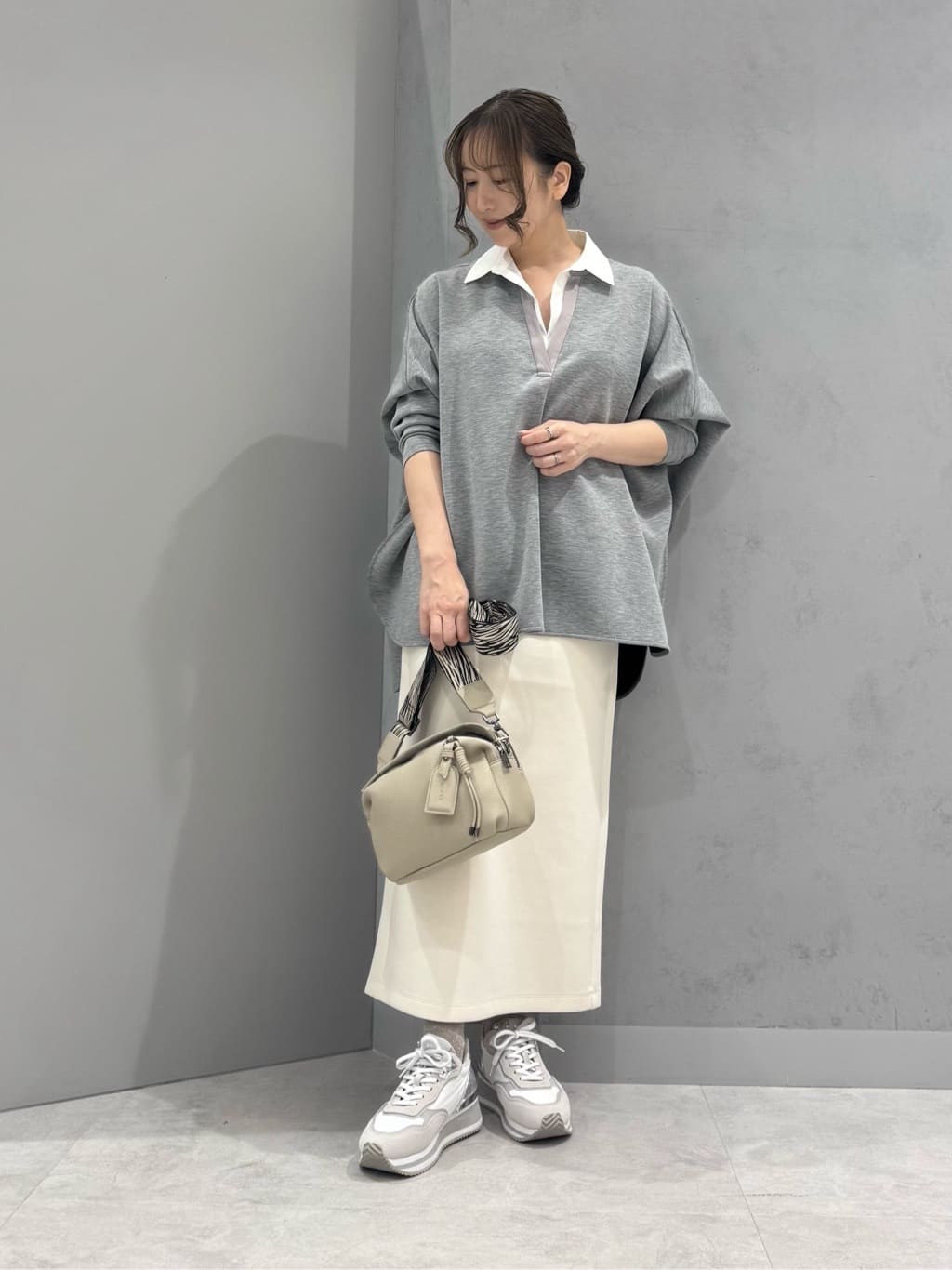 LASUDのミニマルショルダーバッグを使ったコーディネートを紹介します。｜Rakuten Fashion(楽天ファッション／旧楽天ブランドアベニュー)6336407