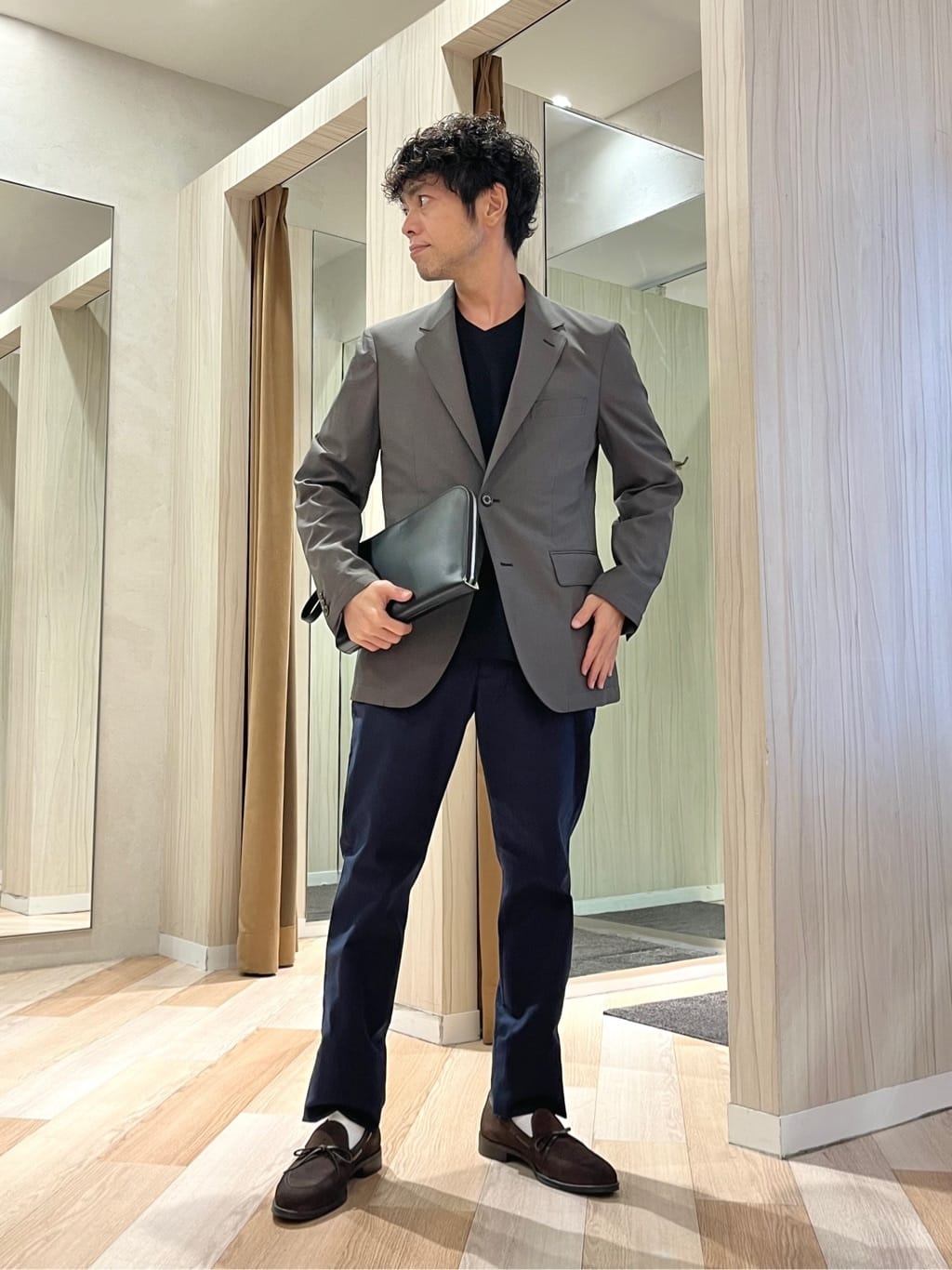 TAKEO KIKUCHIの【COOL CITY WEAR】アーバンクール ジャケット /接触冷感・吸水速乾を使ったコーディネートを紹介します。｜Rakuten Fashion(楽天ファッション／旧楽天ブランドアベニュー)6342983