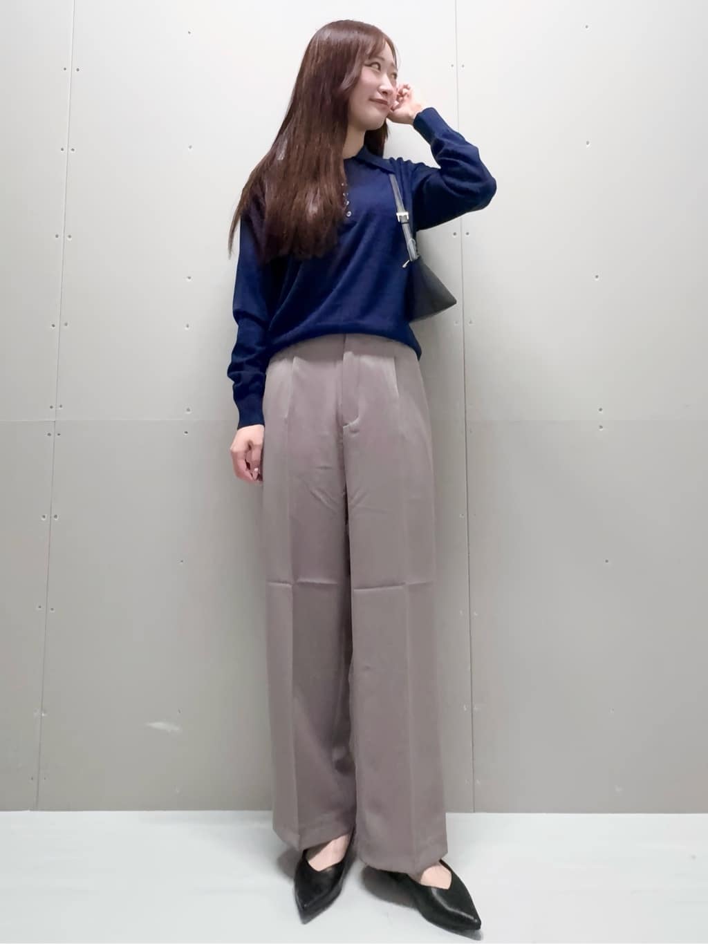 AMERICAN HOLICのミニショルダーバッグを使ったコーディネートを紹介します。｜Rakuten Fashion(楽天ファッション／旧楽天ブランドアベニュー)6343001