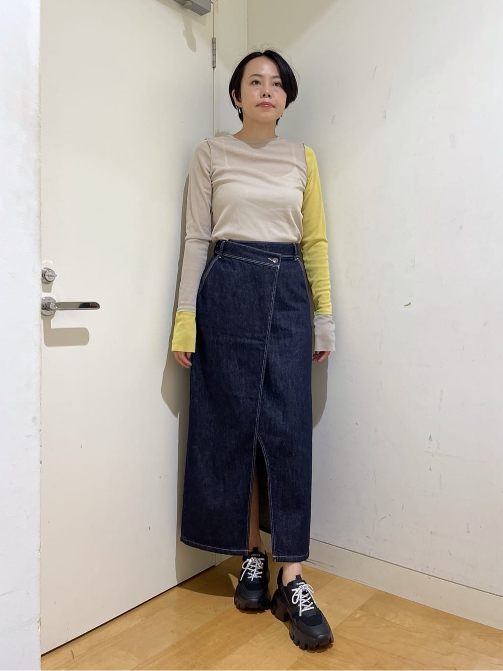 STACCATOのCrew neck mesh inner topsを使ったコーディネートを紹介します。｜Rakuten Fashion(楽天ファッション／旧楽天ブランドアベニュー)6343996
