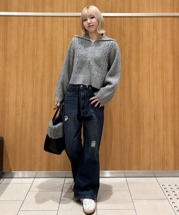 BEAMS HEARTのビッグカラー ダブルジップニット(ウォッシャブル)を使ったコーディネートを紹介します。｜Rakuten Fashion(楽天ファッション／旧楽天ブランドアベニュー)6346757