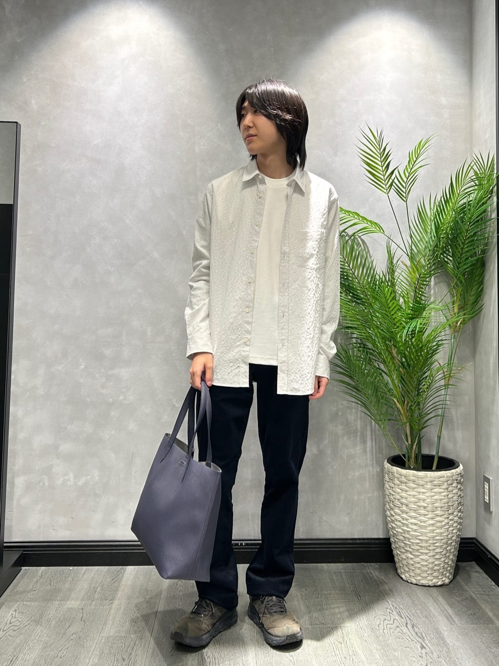 TAKEO KIKUCHIの【Made in JAPAN】播州織 ドビー千鳥シャツを使ったコーディネートを紹介します。｜Rakuten Fashion(楽天ファッション／旧楽天ブランドアベニュー)6347532