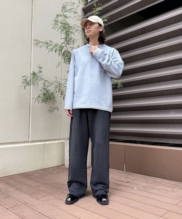 BEAMS HEARTのフェイクスエード クルーネック ロングスリーブ Tシャツを使ったコーディネートを紹介します。｜Rakuten Fashion(楽天ファッション／旧楽天ブランドアベニュー)6348622