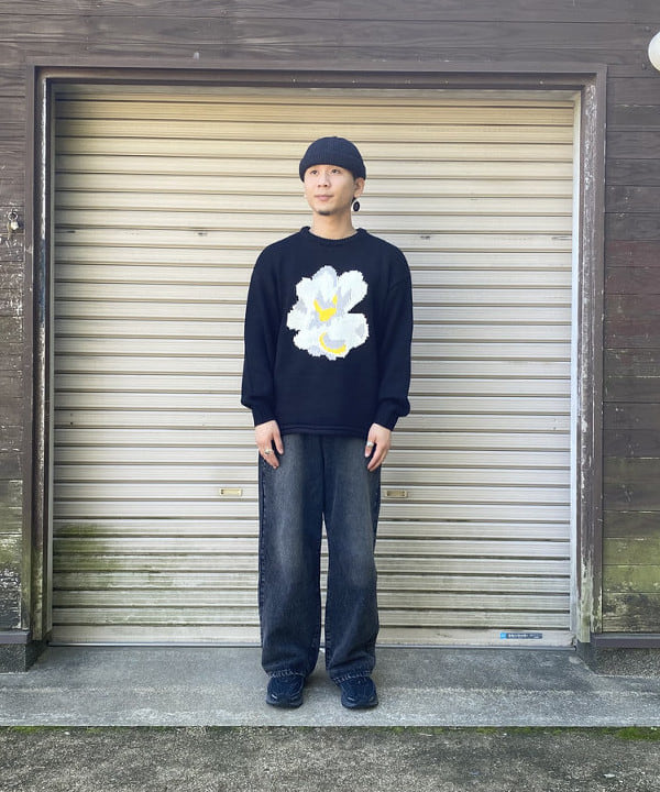 BEAMS HEARTのフラワー モチーフ ロング スリーブ ニットを使ったコーディネートを紹介します。｜Rakuten Fashion(楽天ファッション／旧楽天ブランドアベニュー)6348626