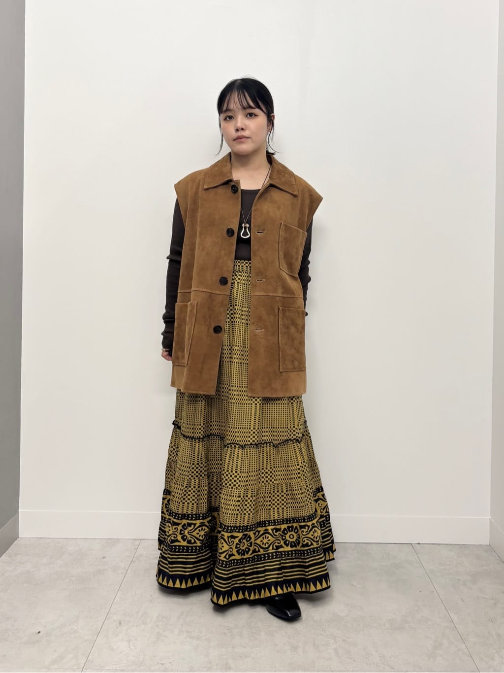 Vinのエスニック調コットンフレアスカートを使ったコーディネートを紹介します。｜Rakuten Fashion(楽天ファッション／旧楽天ブランドアベニュー)6349628