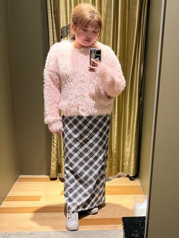CRAFT STANDARD BOUTIQUEのバイアスIラインスカートを使ったコーディネートを紹介します。｜Rakuten Fashion(楽天ファッション／旧楽天ブランドアベニュー)6350635
