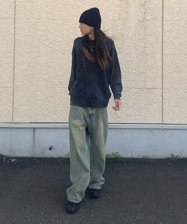 BEAMS HEARTのフェード ダメージ クルー ニットを使ったコーディネートを紹介します。｜Rakuten Fashion(楽天ファッション／旧楽天ブランドアベニュー)6350822