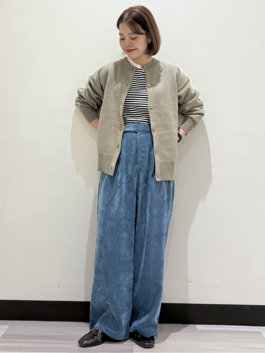 AMERICAN HOLICのコットンブレンドスポンディッシュカーディガンを使ったコーディネートを紹介します。｜Rakuten Fashion(楽天ファッション／旧楽天ブランドアベニュー)6354002