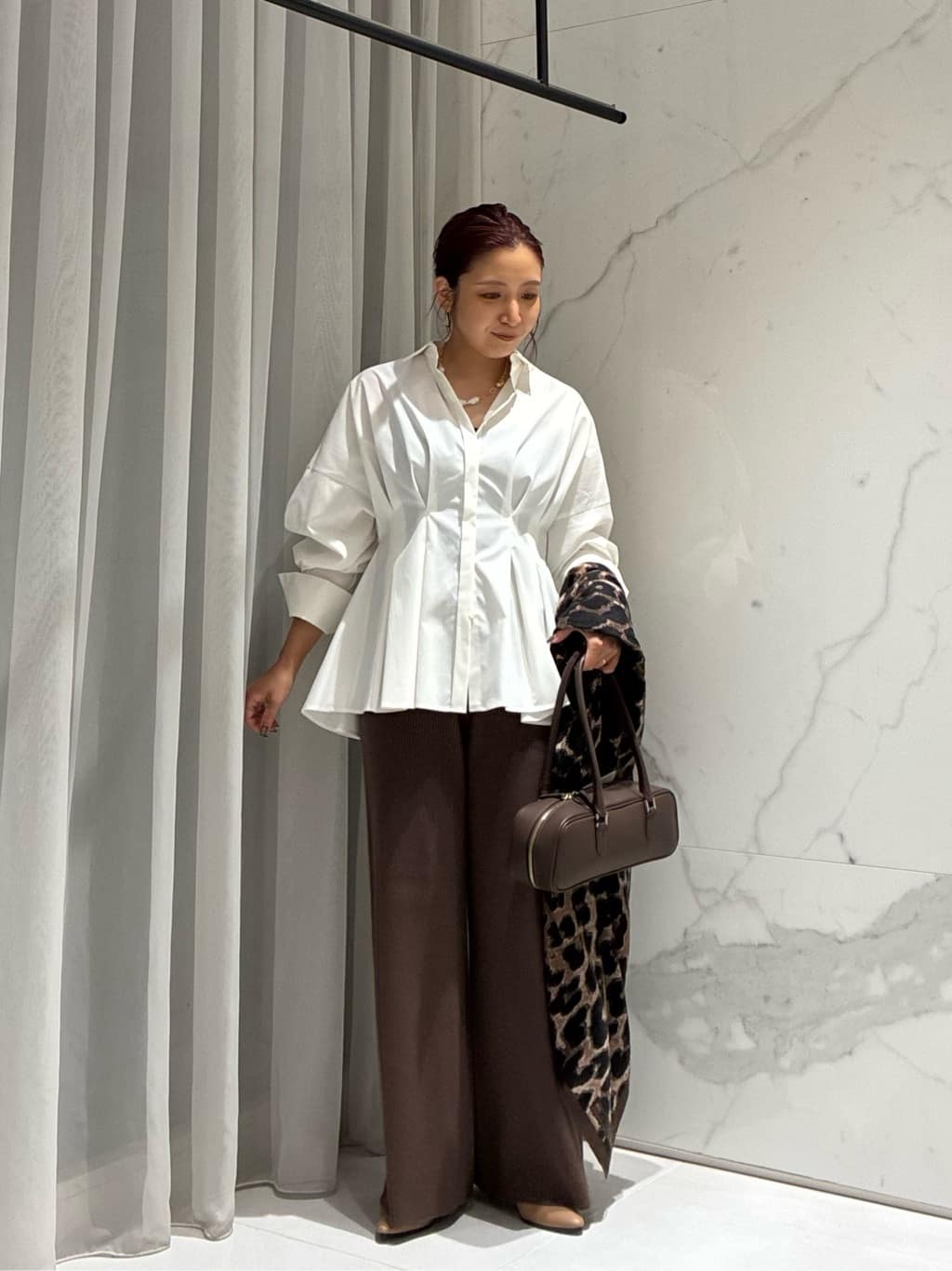 allurevilleのダブルカフスタックシャツを使ったコーディネートを紹介します。｜Rakuten Fashion(楽天ファッション／旧楽天ブランドアベニュー)6354090