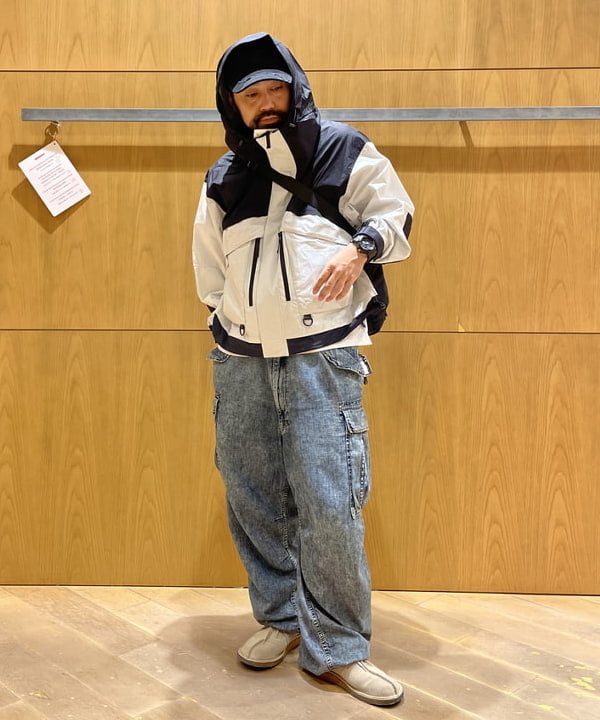 BEAMS OUTLETの撥水 ウェーディング ジャケットを使ったコーディネートを紹介します。｜Rakuten Fashion(楽天ファッション／旧楽天ブランドアベニュー)6355103