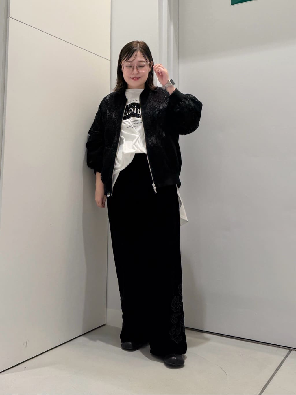 Vinのダブルジップチュールレースブルゾンを使ったコーディネートを紹介します。｜Rakuten Fashion(楽天ファッション／旧楽天ブランドアベニュー)6355579