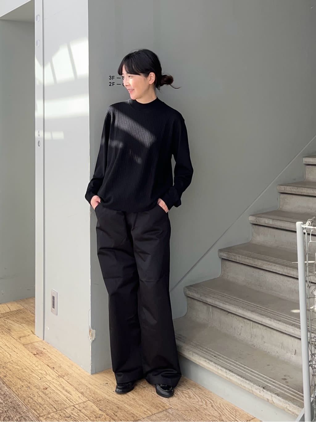 TAKEO KIKUCHIの【Sサイズ~】ハイゲージ モックネック ニット プルオーバーを使ったコーディネートを紹介します。｜Rakuten Fashion(楽天ファッション／旧楽天ブランドアベニュー)6356213