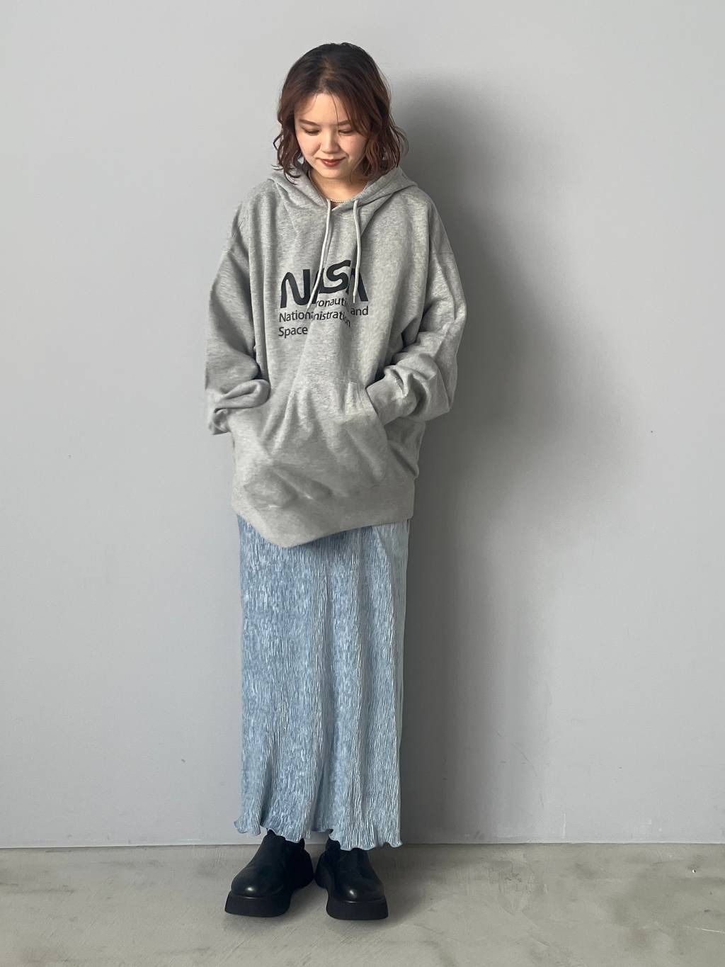 LOWRYS FARM | シャイニーベロアタイトスカート | Rakuten Fashion