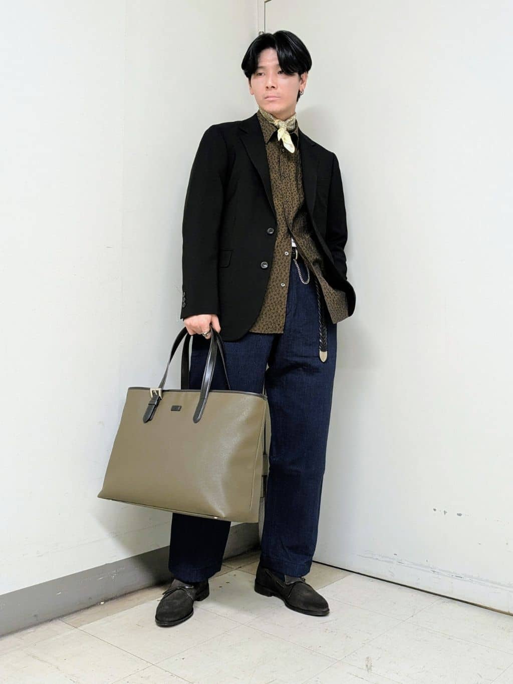 TAKEO KIKUCHIの【Made in JAPAN】播州織 ドビー千鳥シャツを使ったコーディネートを紹介します。｜Rakuten Fashion(楽天ファッション／旧楽天ブランドアベニュー)6358903