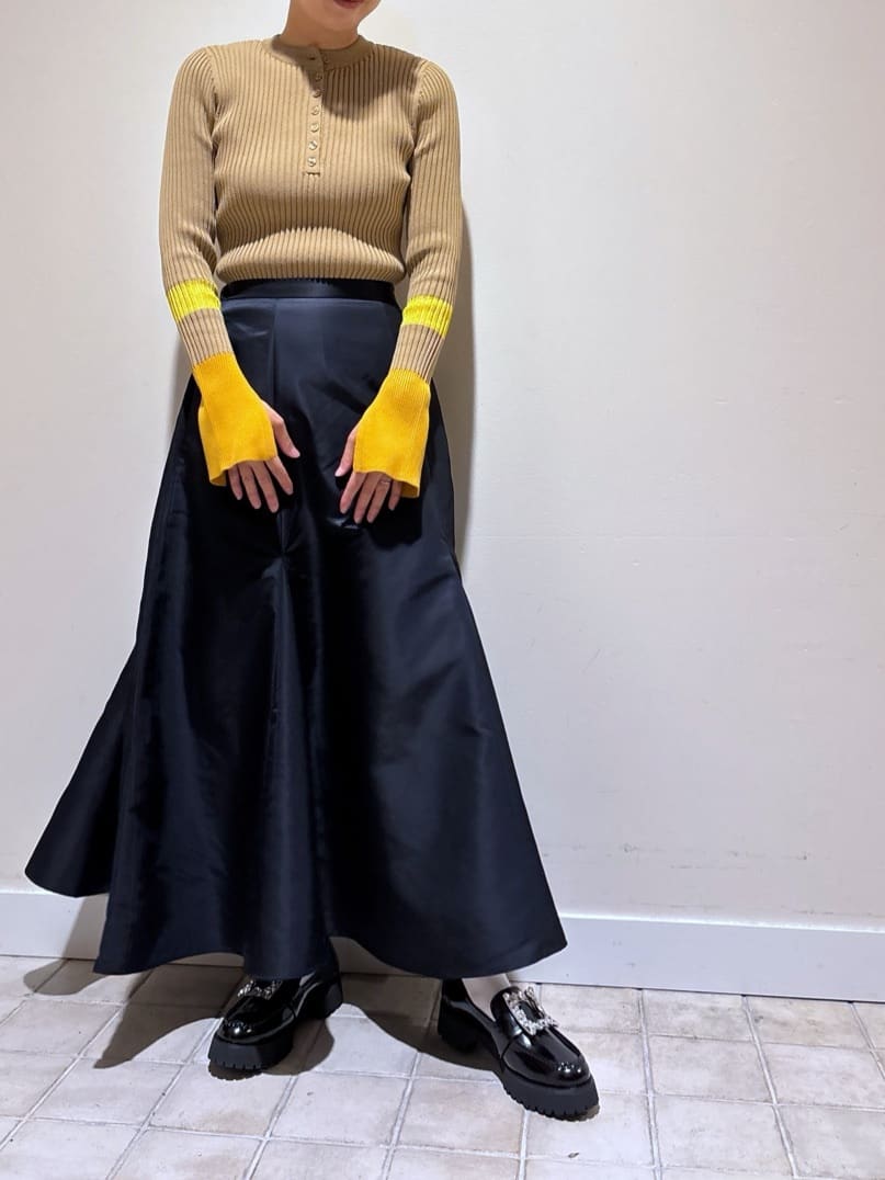 STACCATOのエルザボリュームローファーを使ったコーディネートを紹介します。｜Rakuten Fashion(楽天ファッション／旧楽天ブランドアベニュー)6359795