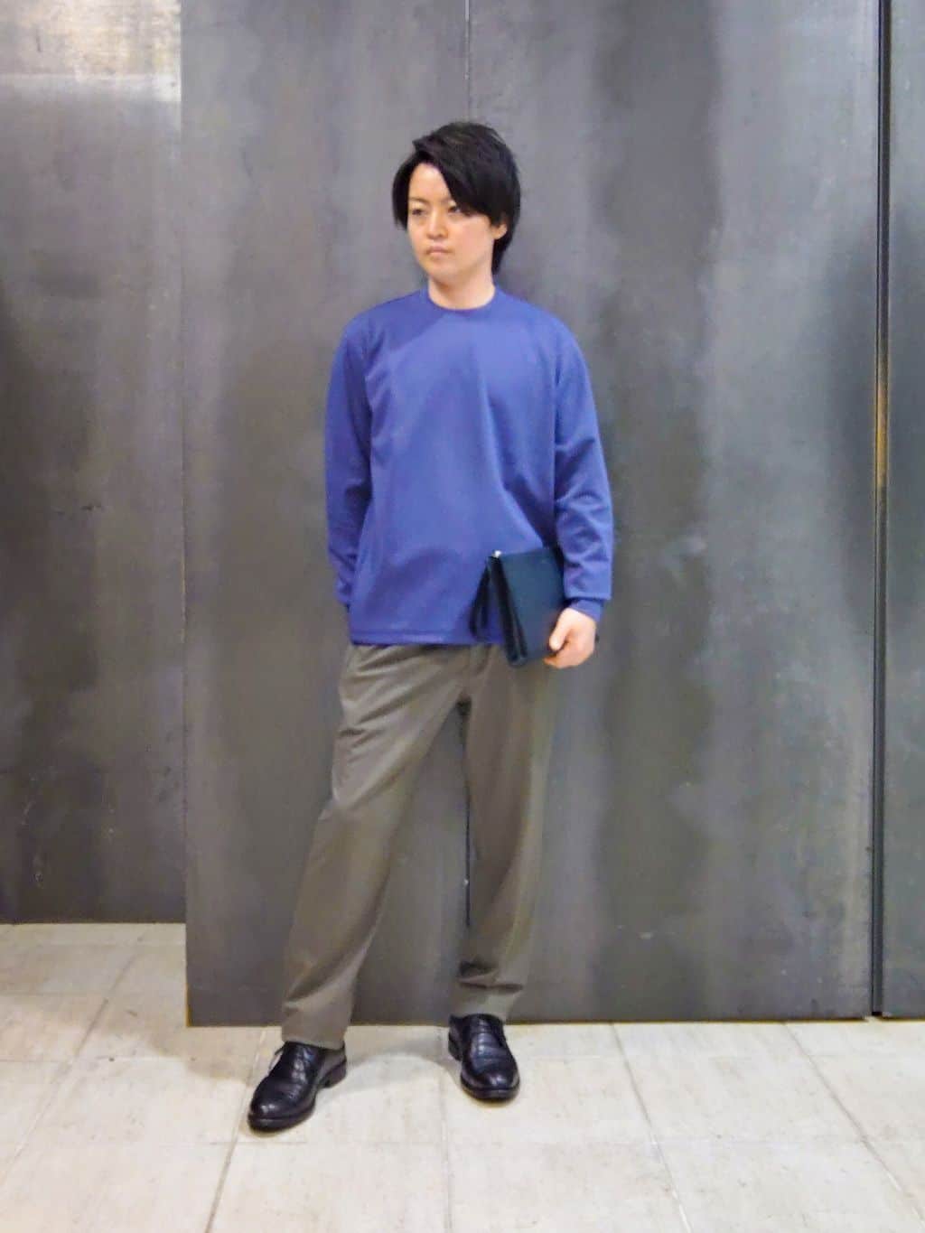 TAKEO KIKUCHIの【Sサイズ~】ストレッチ テーラードTシャツを使ったコーディネートを紹介します。｜Rakuten Fashion(楽天ファッション／旧楽天ブランドアベニュー)6360944