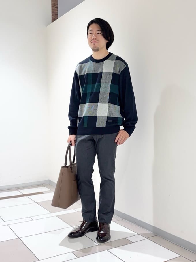 TAKEO KIKUCHIの【Made in JAPAN】ビッグチェック&スライドパズル柄 ニットを使ったコーディネートを紹介します。｜Rakuten Fashion(楽天ファッション／旧楽天ブランドアベニュー)6362668