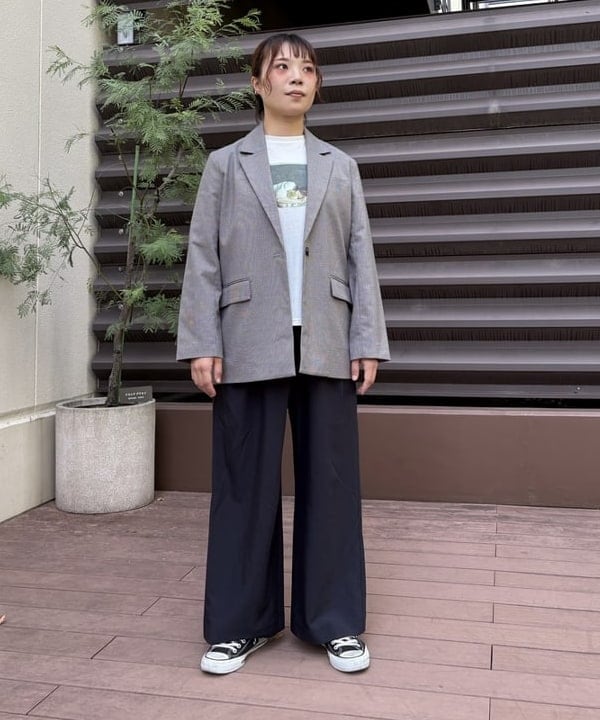 BEAMS HEARTのチェック柄 ビッグ テーラードジャケット 25AW レディース 裏地付き オンオフ兼用 オーバーサイズを使ったコーディネートを紹介します。｜Rakuten Fashion(楽天ファッション／旧楽天ブランドアベニュー)6364315