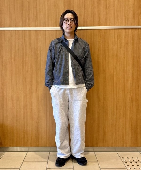 BEAMS MENのワイドショートフィット スリット シャツを使ったコーディネートを紹介します。｜Rakuten Fashion(楽天ファッション／旧楽天ブランドアベニュー)6364326