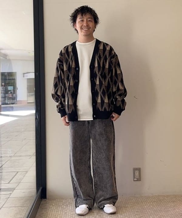 BEAMS HEARTのアソート レトロ カーディガンを使ったコーディネートを紹介します。｜Rakuten Fashion(楽天ファッション／旧楽天ブランドアベニュー)6364362