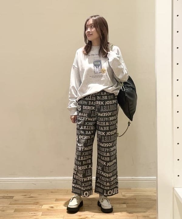 BEAMS HEARTのガジェット グラフィック スウェットを使ったコーディネートを紹介します。｜Rakuten Fashion(楽天ファッション／旧楽天ブランドアベニュー)6366706